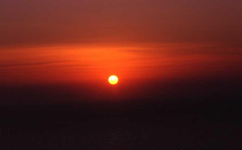 59-Santorini (il tramonto da Ia),8 luglio 1999.jpg